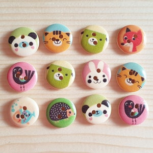 ANIMAL / 15mm / Set of 8 buttons / Wooden Buttons / Sewing Buttons