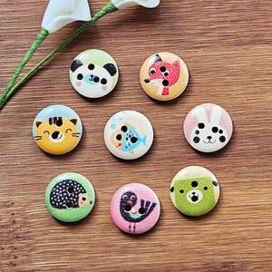 BABY ANIMALS / 15mm / Wooden Buttons / Sewing Buttons