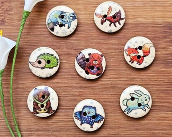 WILD ANIMALS / 15mm / Set of 8 buttons / Wooden Buttons / Sewing Buttons