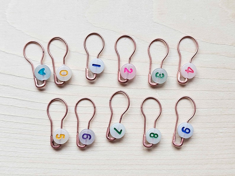 RAINBOW BEADS Numbered Bulb Pins Stitch Marker Set 11 pcs Row Counter Markers / Bulb Pins / Crochet Knitting Rose gold