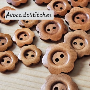 VINTAGE FLOWER BROWN 2-Hole / 12.5-35mm/ Wooden Buttons / Sewing Buttons