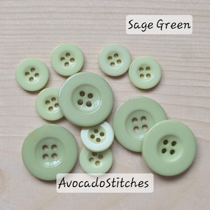 THICK FLAT EDGE Sage Green / 15-25mm / Resin Buttons / Sewing Buttons