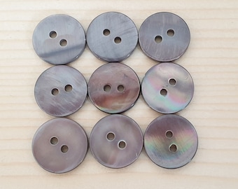 GREY SEASHELL (Brownish) / 2-Hole Seashell Buttons / 10-25mm (Set of 6)