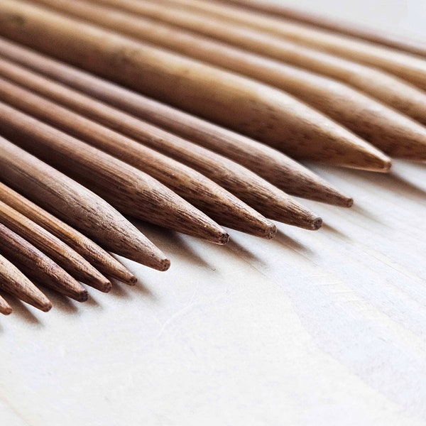 BAMBOO Double Pointed Needles / 3.5-10mm - 25cm / 5 pcs / Knitting Needles / Tools