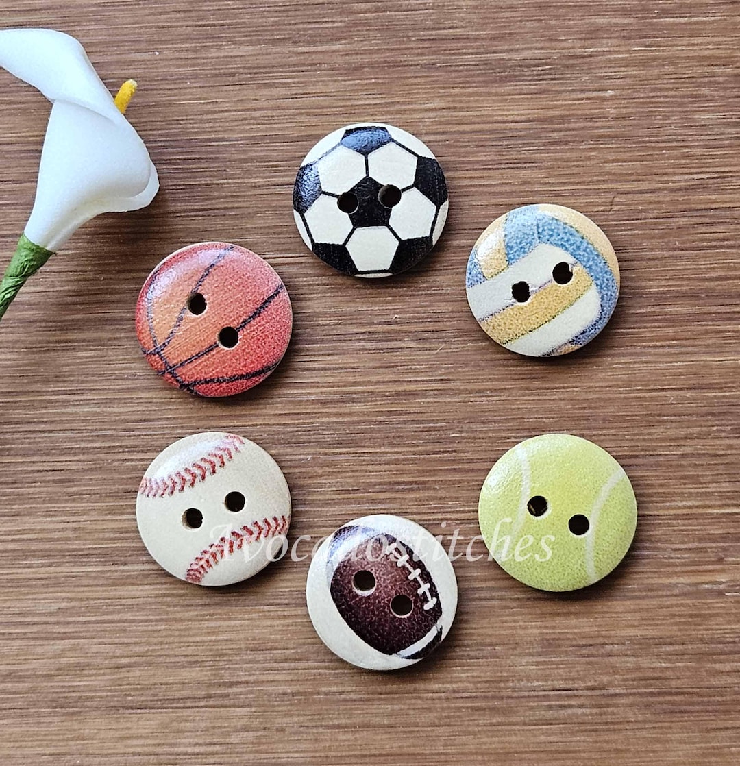 Clearance // BALL GAMES / 15mm - 8 Buttons / Wooden Buttons / Sewing ...