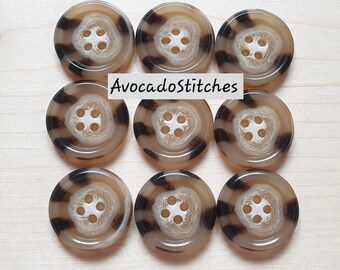 VINTAGE LEOPARD / Brown 4-Hole Resin Buttons / 15-28mm
