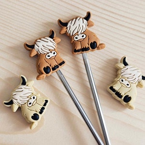 HIGHLAND CATTLE Stitch Stoppers / Knitting Needle Stoppers / Point Protection / Notions