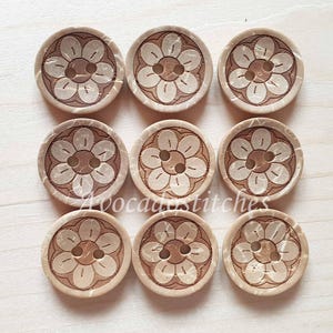 COCO DAISY / 13-18mm / Coconut Buttons / Sewing Buttons