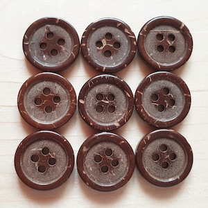 COCO RAISED EDGE / 15mm - 8 buttons / Coconut Buttons / Sewing Buttons