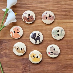 PLAYFUL CATS / 15mm / Wooden Buttons / Sewing Buttons