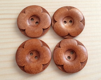 VINTAGE FLOWER BROWN / 30mm / Set of 4 buttons / Wooden Buttons / Sewing Buttons