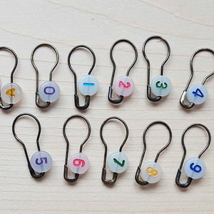 RAINBOW BEADS Numbered Bulb Pins Stitch Marker Set 11 pcs Row Counter Markers / Bulb Pins / Crochet Knitting Classic bronze