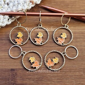 FALL LEAVES - 5 pieces / Knitting Crochet Stitch Markers / Notions