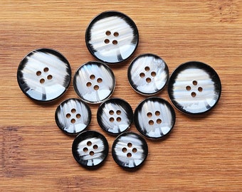 SILENT STORM / 15-23mm / Resin Buttons / Sewing Buttons