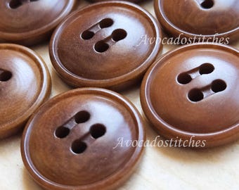COROZO Bread Walnut Brown / Brown 4-Hole Corozo Buttons / 17-23mm (Set of 6)