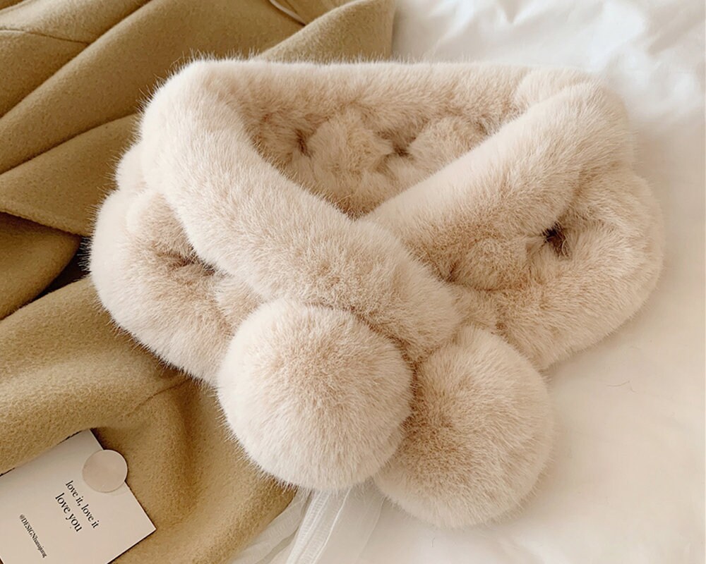 Raglaido Women Winter Rabbit Fur Scarf 100% Natural Rabbit Fur Fashion Warm and Soft Neckerchief Wholesale