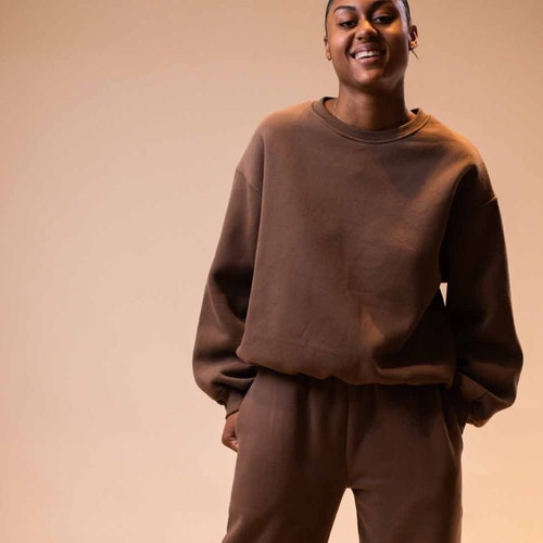 brown sweatshirt and sweatpants set