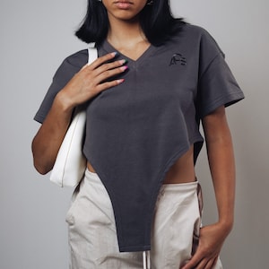 ArtcareShop Bodysuit Shirt: Oversized Cropped Cotton Top
