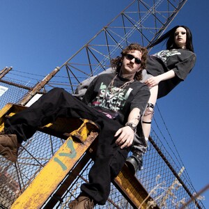 Heavyweight Cotton Graphic Tee: Vintage Wash Streetwear T-Shirt image 10