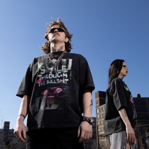 Heavyweight Cotton Graphic Tee: Vintage Wash Streetwear T-Shirt image 8