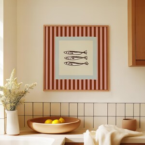 Impressão quadrada listrada de sardinhas em tons de vinho e rosa, download digital instantâneo, arte de parede, decoração moderna, ilustração, impressão sob demanda, vintage