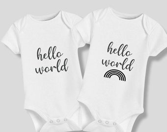 Hello World | I'm Here | Personalised baby bodysuit | Birth Announcement onesie | Baby photo prop | New baby | Newborn Accouncement |
