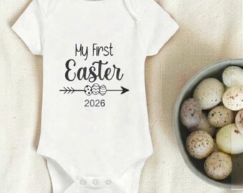 First Easter bodysuit | Personalised baby bodysuit | 1st Easter onesie | Happy Easter | Baby's first Easter