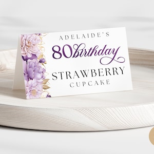 Modelo de rótulo de comida de aniversário de 80 anos Canva para mãe e avó, lilás, roxo, lavanda, floral, 80 anos, octogenário, nome do menu, decoração de festa BP0121