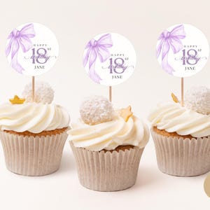 Paarse strik 18e verjaardag cupcake topper meisjes, kroket lila strik thema 18 jaar oud voedsel topper digitaal, bewerkbare sjabloon mobiel BP0107