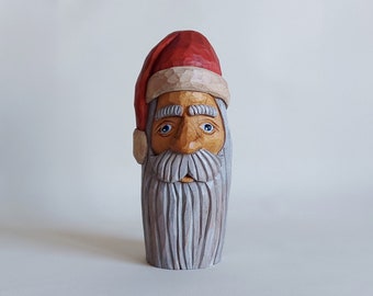 Estatua de Papá Noel tallada en madera, figura de Papá Noel de madera, adorno navideño tallado a mano, decoración navideña de madera para el hogar.