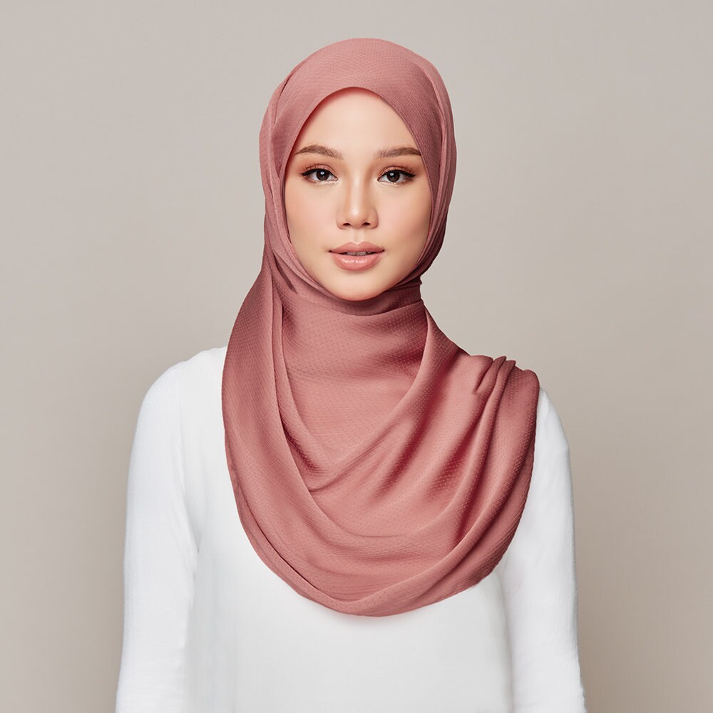 SOFYA Textured Satin Hijab Minimal Ironing-needed Silky