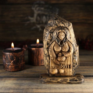 Idunn, Goddess statue, Norse mythology, Idunn goddess Wood carving Norse home decor Norse pagan Scandinavian decor Wooden statue Norse altar