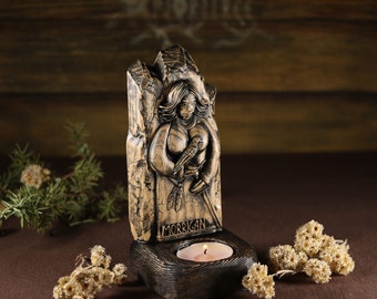 Wooden Morrigan Statue: Celtic Goddess Altar Decor