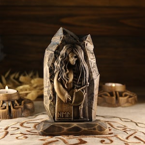 Wood Carved Hel Statue: Norse Pagan Goddess Altar Decor