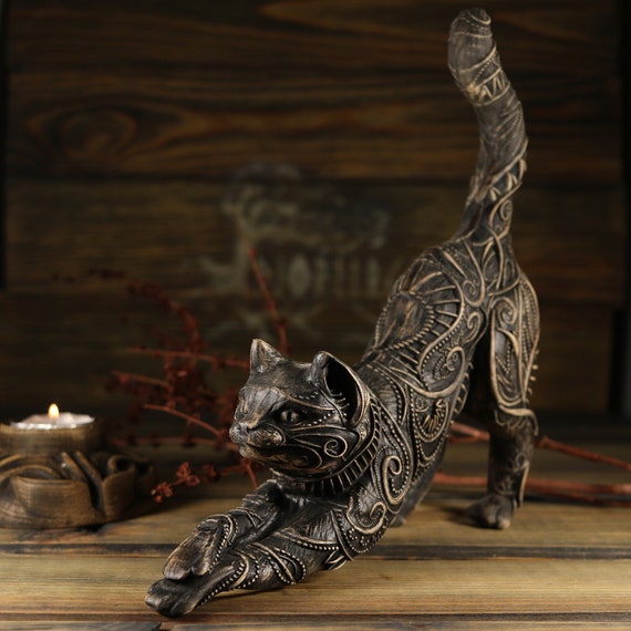 Cat Statue, Wooden Cat Statue Bastet Cat Sculpture Cat Figurine Egyptian Cat  Norse Mythology Black Cat Freya Cats Wood Carving Decor Gothic 