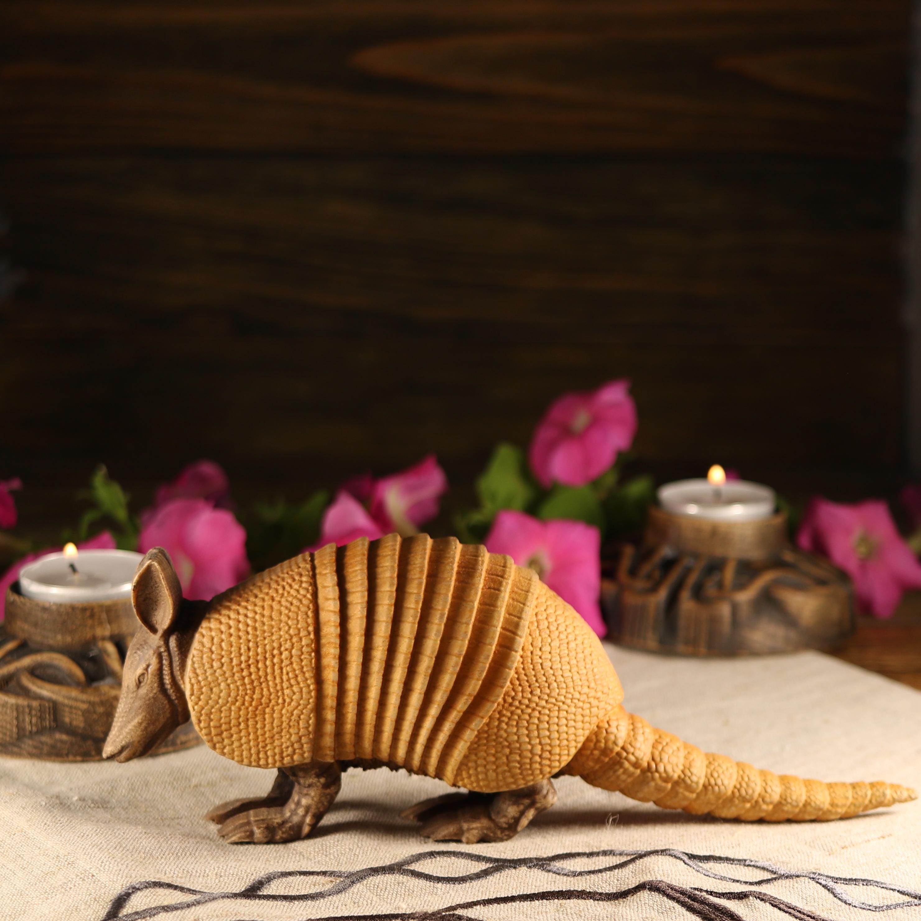 アルマジロの置物：テキサスの動物像 - Etsy 日本