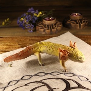 Axolotl figurine Amphibian figurine Wood carved axolotl Mexican art Colored axolotl Axolotl gift Mexican salamander Sea animal Animal statue
