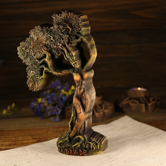 木の精霊の彫刻：トネリコの木のドライアドのニンフ像 - Etsy 日本