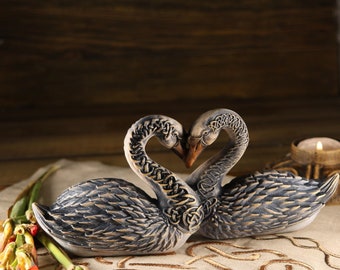 Carved Wooden Swan Statue Pair: Ash Tree Sculpture, Elegant Home Decor