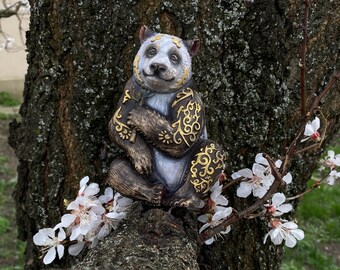 Figurine de panda, statue d'ours, panda en bois, totem animal, sculpture sur bois, ours, décoration de jardin asiatique, ours chinois, panda, bambou, décoration d'ours, art de panda