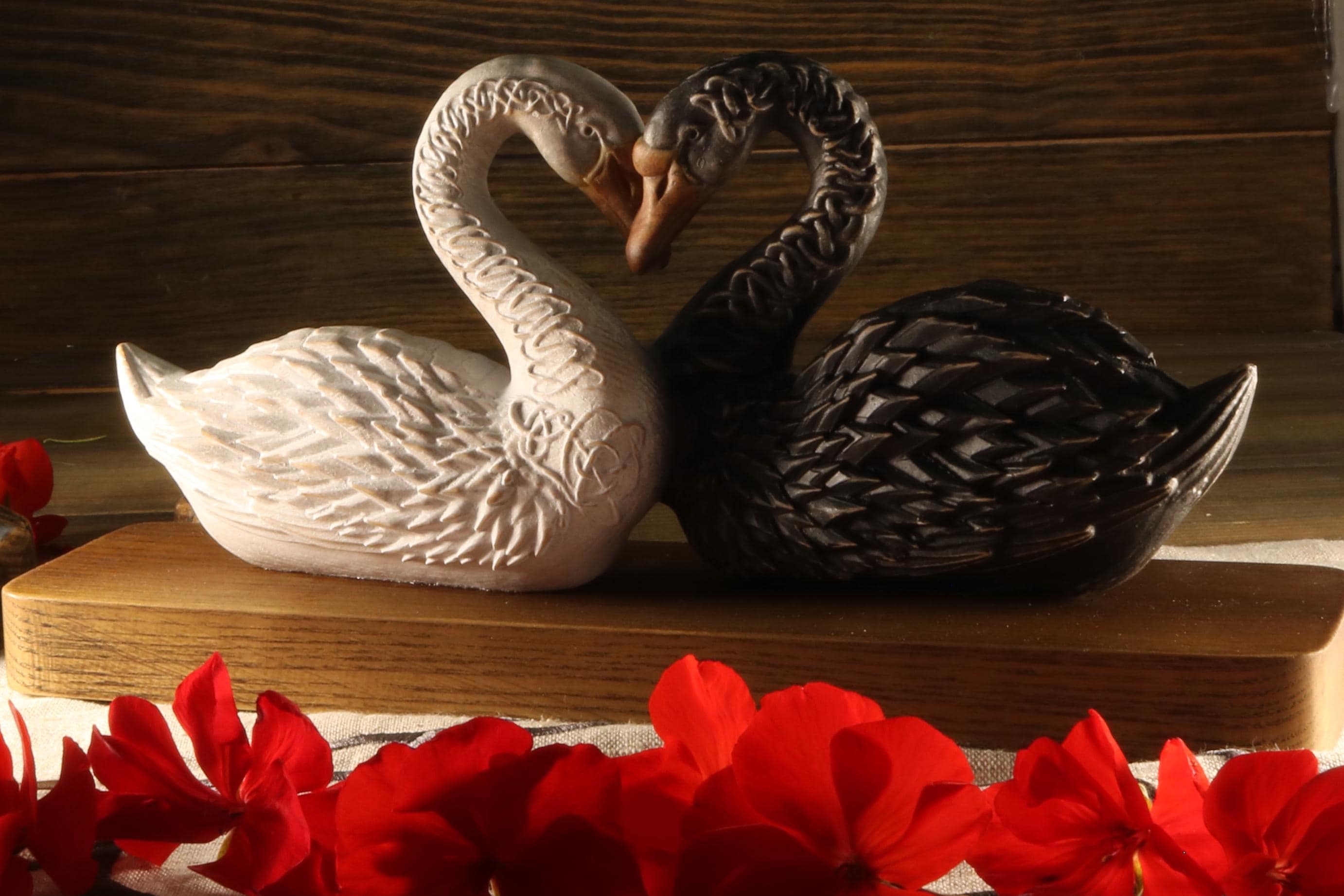 Wood Carved Swan Pair: Black and White Swan Statue - Etsy