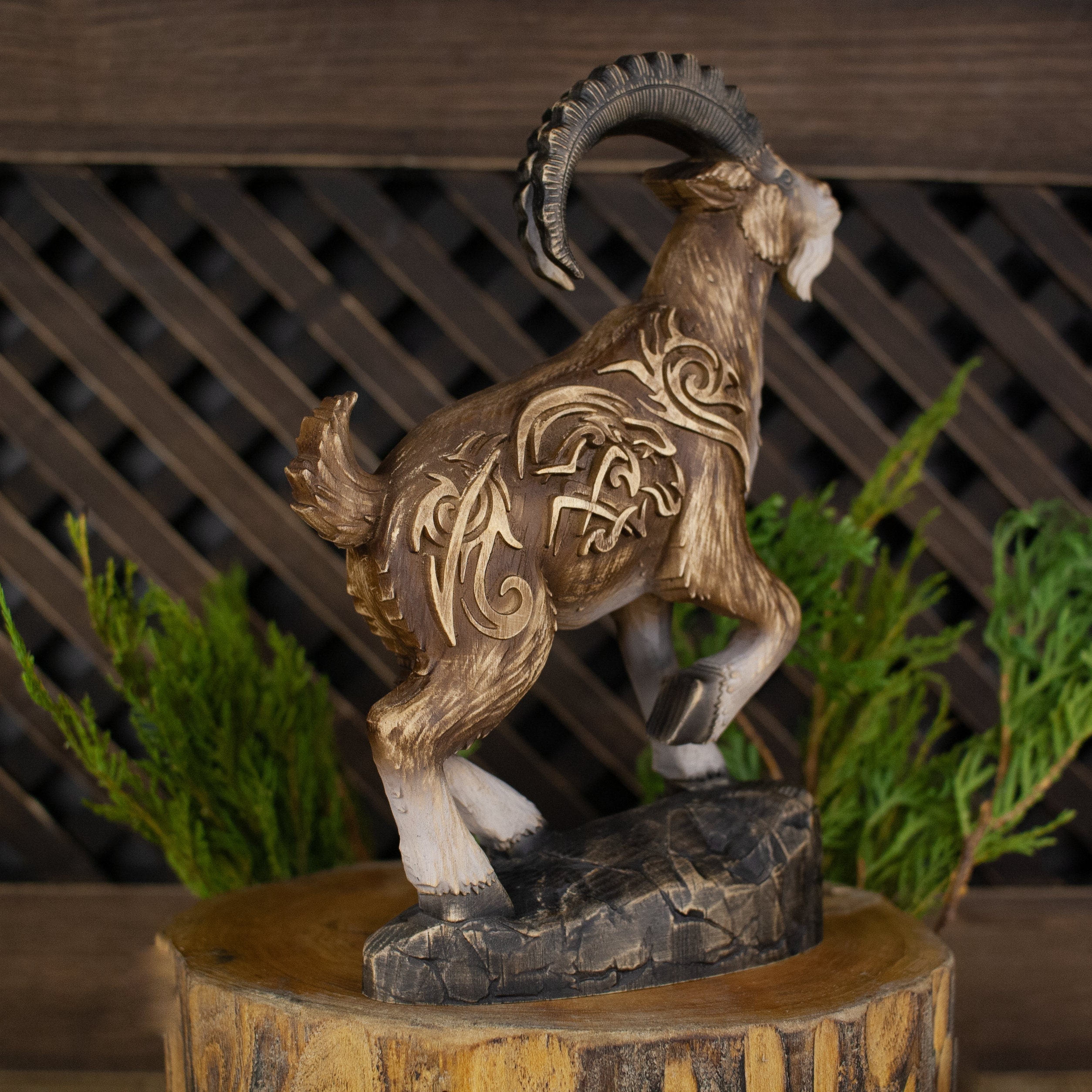 山羊の像：北欧神話の装飾 - Etsy 日本
