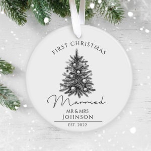 Our First Christmas Married, Personalised Ceramic Decoration, Christmas Ornament 2022, Personalized  Christmas Ornament, Wedding Keepsake