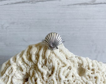 the Scallop ring