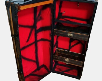 Kleiderschrank - Truhe "Fidibus" - Upcycling, Vintage