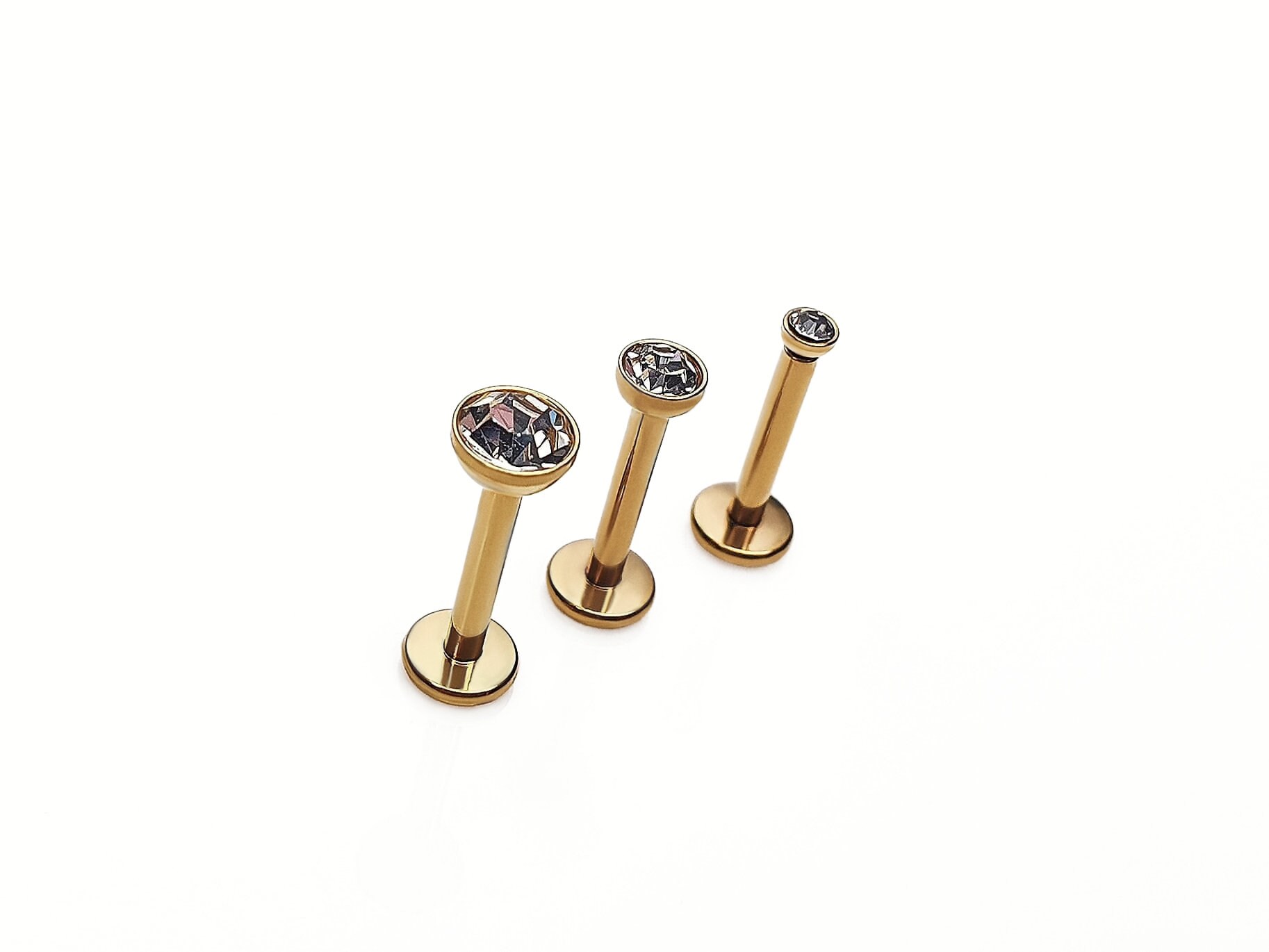 Igorbella Internally Threaded CZ Gem Labret Lip Rings / Tragus Studs – 2 Pack – Surgical Steel (16g/14g, 6mm/8mm/10mm)