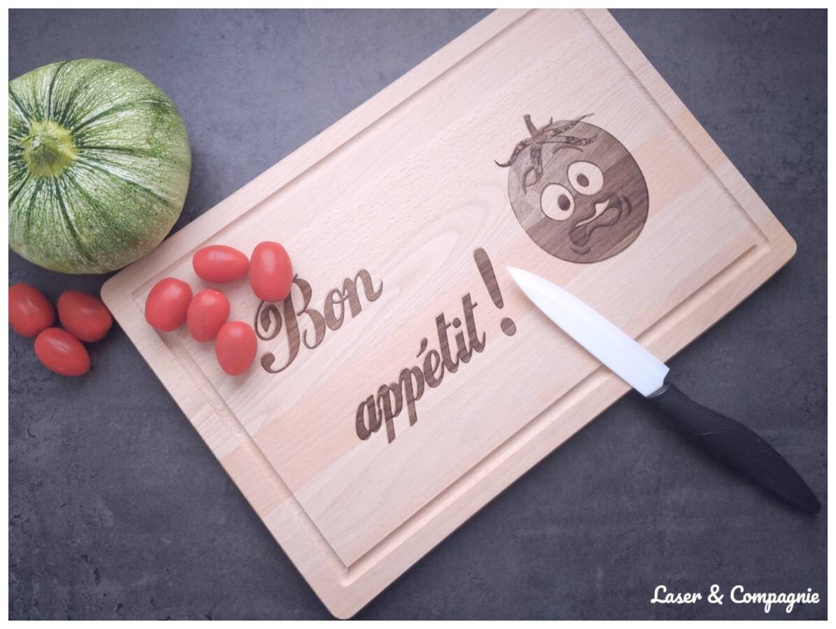 Planche à Découper Personnalisée. Cadeau Personnalisable. Bois de Hêtre. Déco Cuisine. Humoristique.