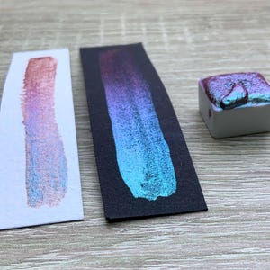 Colorshift Aquarellfarbe Moosgrün zu Weinrot halbes Näpfchen handgemacht