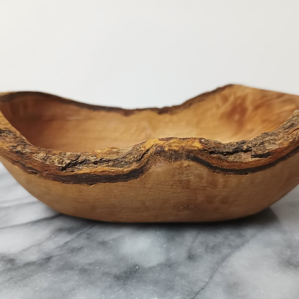 Handmade Olive Wood Soap Dishes, Rustic Gift, Unique Gift, Artisan Made, Zero Waste Gifts, Olive Wood Bowls, Bathroom Spa Decor, 15cm x 10cm