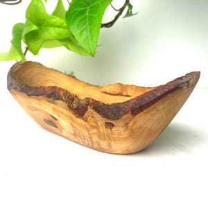 Rustic Olive Wood Bowls, Natural Soap Dishes, Decorative Key Bowl, Artisan Made Soap Holder, Zero Waste Gift, 15cm